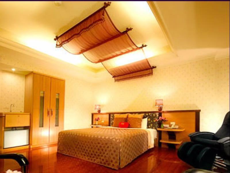 England Business Motel Yilan Kültér fotó